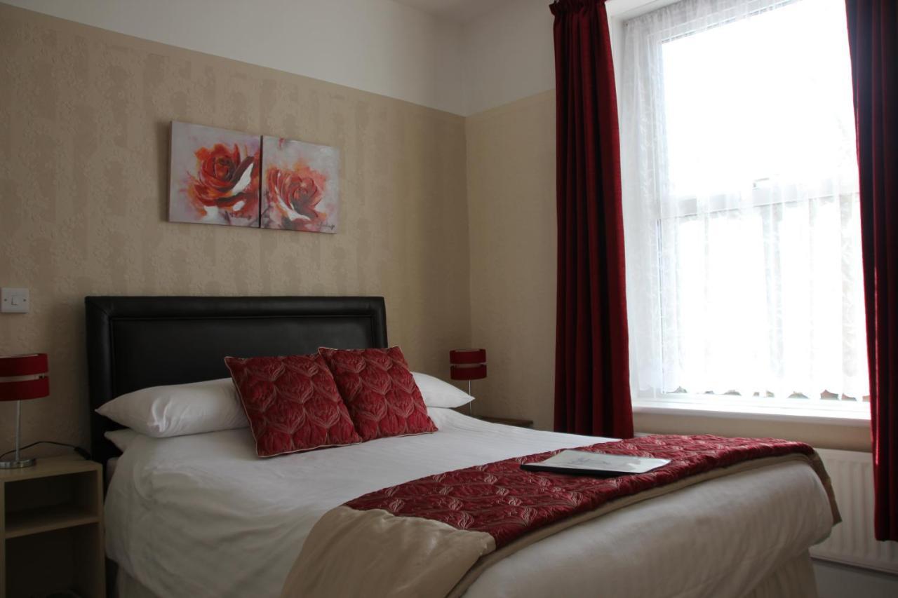 Candlelight B&B マインヘッド エクステリア 写真